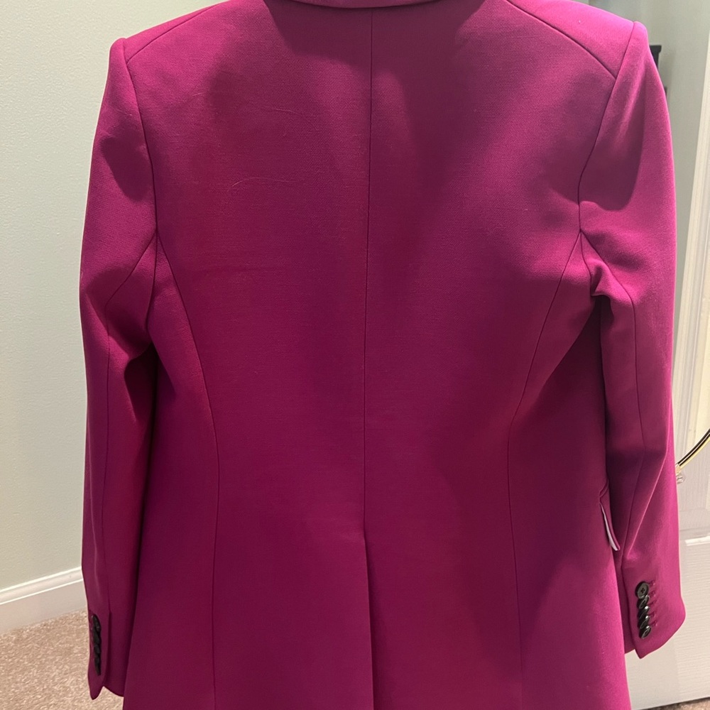 Veronica Beard size 6 purple/pink blazer.